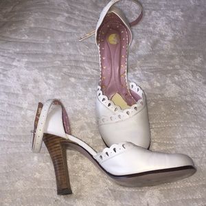 KAWAI, LOLITA VINTAGE XOXO LEATHER IVORY ROUND TOE MARY JANES 6